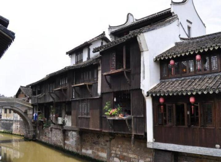 虫虫助手下载